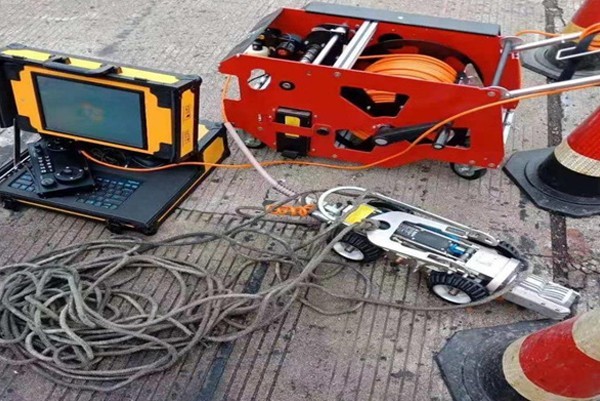 凌海CCTV管道检测机器人